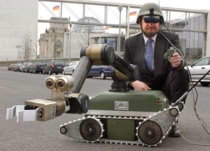 Robot ra trận