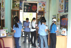 Lọc rửa tinh trùng giúp bệnh nhân HIV sinh con khỏe mạnh