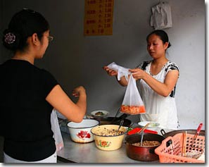 Trung Quốc ra tay xử túi nilon