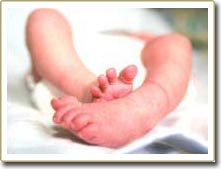 Trẻ sơ sinh ngắn người khi lớn lên dễ tự tử