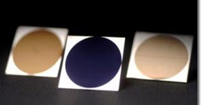 Tạo ra nhôm vàng, bạch kim đen và bạc xanh lục bằng máy laze