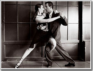 Nhảy tango giúp điều trị bệnh liệt rung