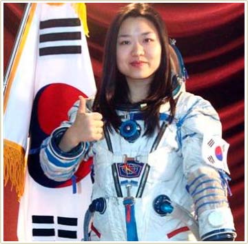 Phi hành gia đầu tiên của Hàn Quốc là nữ