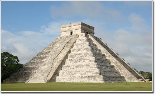 Ai được phép xây dựng những ngôi đền cổ Maya?