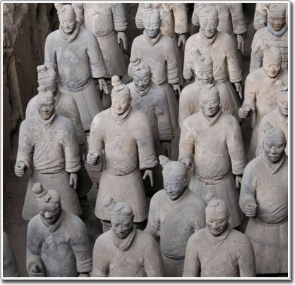 Đội quân đất nung của Tần Thủy Hoàng được "sơn" bằng trứng