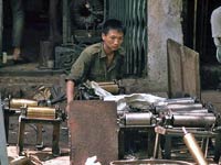 Máy tráng bánh cuốn của một nông dân