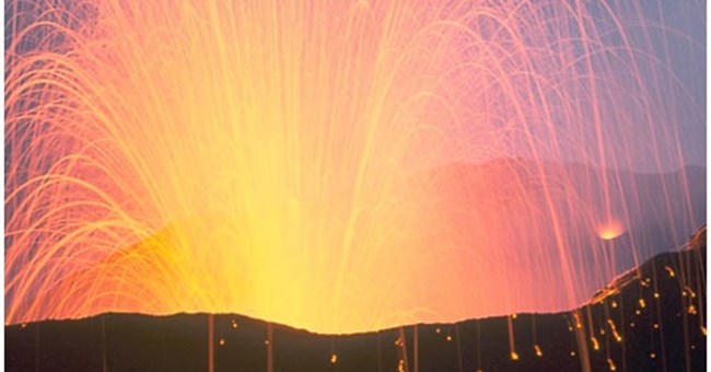 Sự sống khởi nguồn từ núi lửa