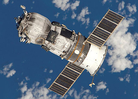 Nga phóng tàu chở quà năm mới lên trạm ISS