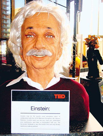 Robot Einstein biết đồng cảm
