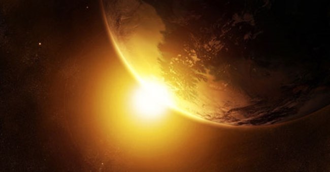 Trái đất ngày càng xa mặt trời