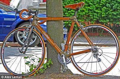 Xe đạp làm từ tre có giá 'cắt cổ' 