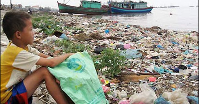 Đại dương kêu cứu bởi chất dẻo phân hủy