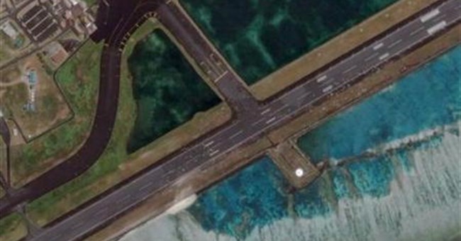 Một loạt thiên tai trong 24 giờ - Sự trùng hợp bất thường?