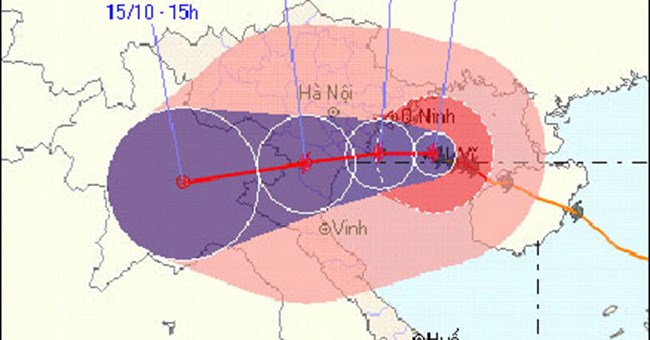 Khẩn cấp sơ tán dân trong đêm vì bão số 10