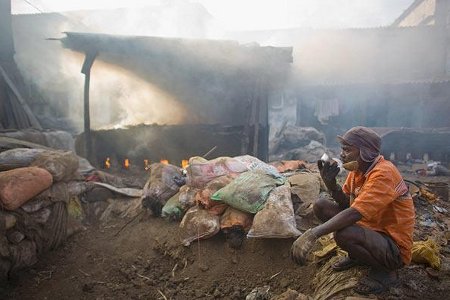 'Nóng bỏng' chất thải ở nông thôn
