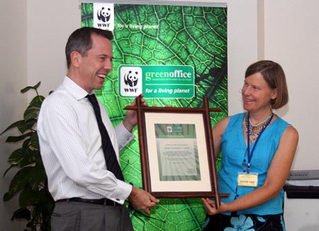Đại sứ quán Anh đạt mô hình 'Văn phòng xanh' của WWF