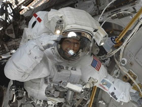 Tàu vũ trụ Atlantis hoàn thành sứ mạng trên ISS