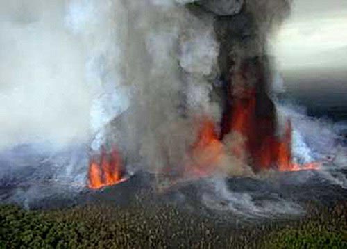 Núi lửa mạnh nhất châu Phi phun trào