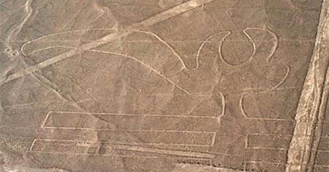 Giải mã các hình vẽ thần bí tại Peru