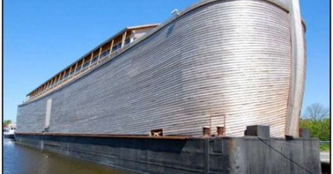 Phục dựng con thuyền Noah