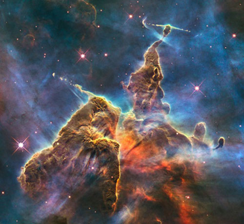 Kính thiên văn Hubble hoạt động 20 năm trên vũ trụ
