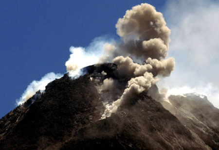 Indonesia muốn tận dụng núi lửa để làm điện