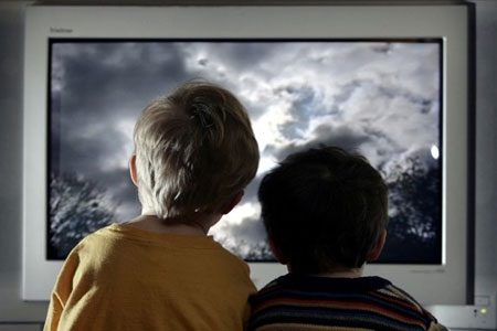 Xem tivi nhiều có hại cho trẻ 