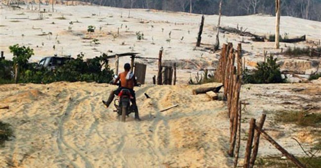 Đối mặt thảm họa môi trường 