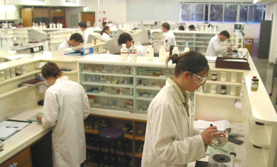 Đầu tư mạnh ứng dụng khoa học vào nông nghiệp