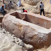 Xác định danh tính pharaoh Ai Cập trong ngôi mộ cổ