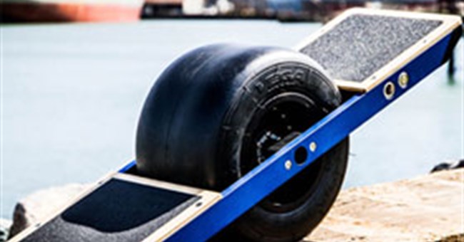 Onewheel - ván trượt 1 bánh tự cân bằng chạy điện