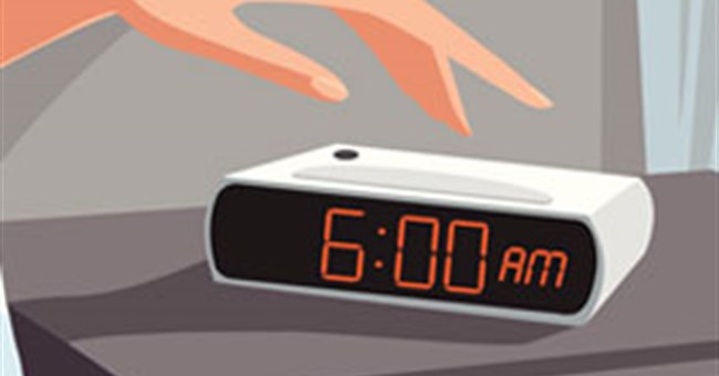 Vì sao chúng ta tỉnh dậy trước chuông báo thức?