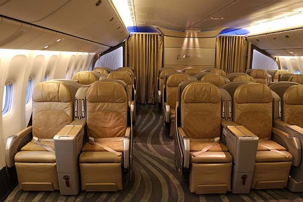 Tổng quan về dòng máy bay siêu an toàn Boeing 777