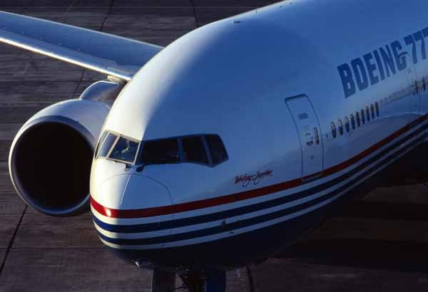 Tổng quan về dòng máy bay siêu an toàn Boeing 777