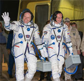 Đội bay Nga - Mỹ trên ISS trở về Trái đất an toàn