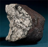 Tìm thấy mảnh vỡ "khủng" của thiên thạch Chelyabinsk