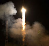 Tàu vũ trụ Soyuz TMA-12M mang phi hành đoàn mới lên ISS