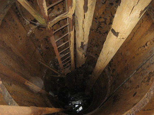 The flooded chambers of this 'Money Pit' seem to be connected to a much larger network running underground.