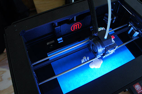 Máy in 3D hoạt động như thế nào?