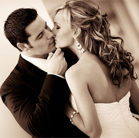 Phát hiện thêm lợi ích "tình cờ" của nụ hôn