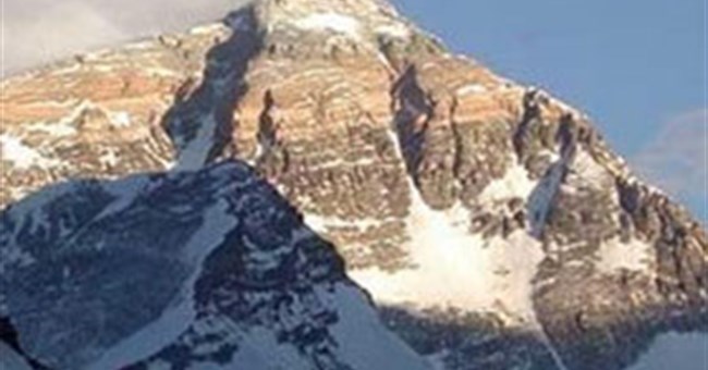 Tại sao con người luôn muốn chinh phục đỉnh Everest?
