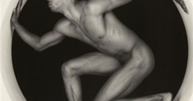 Ngược dòng lịch sử tìm hiểu về nhiếp ảnh khỏa thân