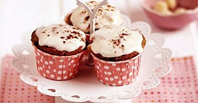 Điểm danh mặt lợi và hại của chuyện hay ăn vặt