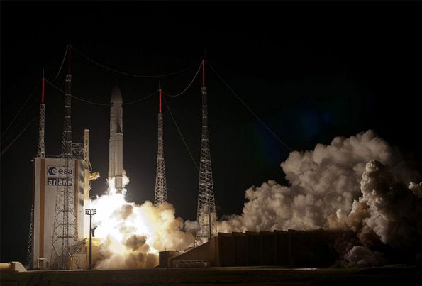 Châu Âu phóng tàu vận tải George Lemaitre lên ISS