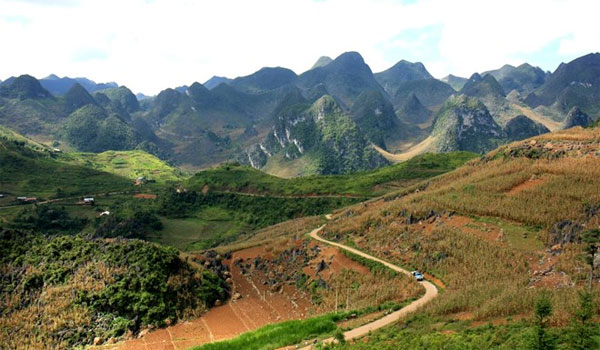 Phát hiện nhiều di tích khảo cổ ở Cao nguyên đá Đồng Văn