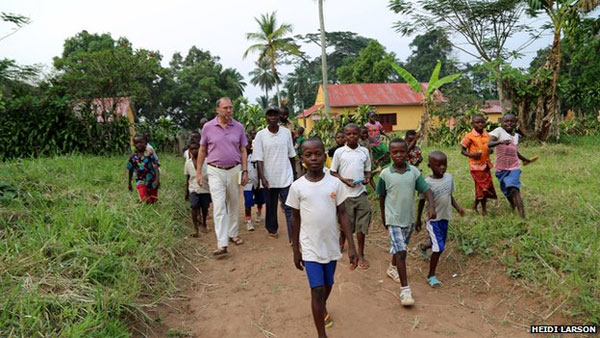 Nhà khoa học phát hiện virus Ebola