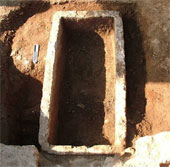 Nghệ thuật zigzag trong ngôi mộ cổ ở Hy Lạp