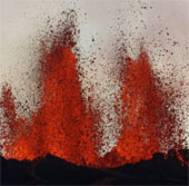 Núi lửa Iceland phun trào, hàng không châu Âu cảnh giác