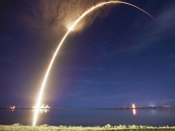 Phóng thành công tên lửa mang vệ tinh AsiaSat 6 vào quỹ đạo