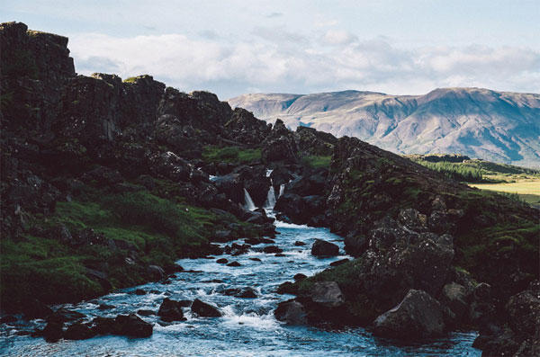 Cảnh đẹp kỳ vĩ của Iceland qua góc nhìn của photographer gốc Việt ...